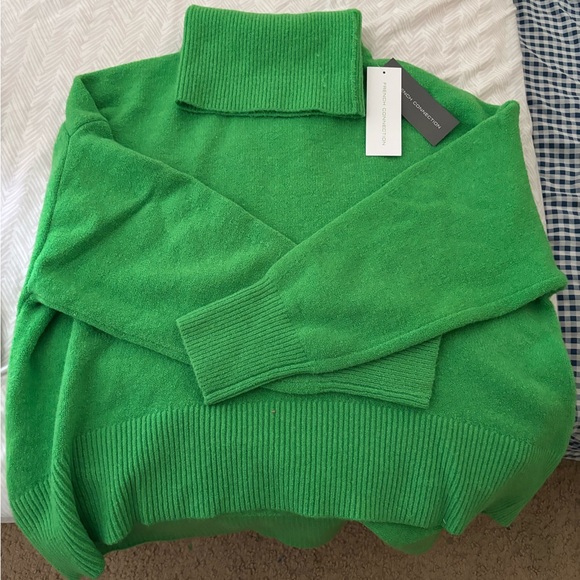 French Connection Bright Green Turtleneck Sweater - Picture 1 of 7